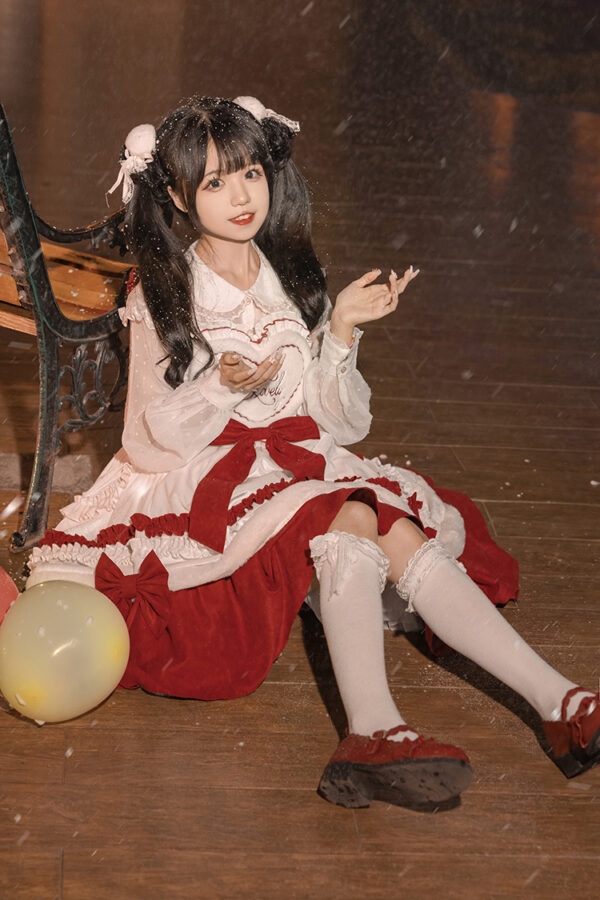 Kawaii Girl Red Lolita Dress First Snow kawaii