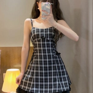 Vestido de verão preto xadrez com alça na cintura Vestido kawaii