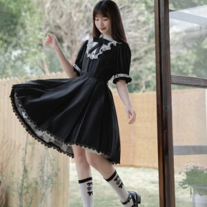 Letnia czarna sukienka Lolita z krótkim rękawem Czarny kawaii