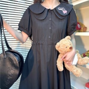 スイートプレッピー刺繍ブラックドレス黒のドレスかわいい