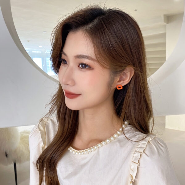 ins Style Contrast Color Hollow Geometric Earrings 2