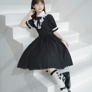 Zomer zwarte Lolita-jurk met korte mouwen Zwarte kawaii