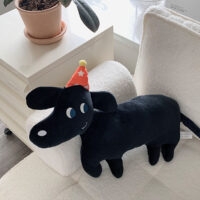 Muñeco de peluche con perrito negro regalo de cumpleaños kawaii