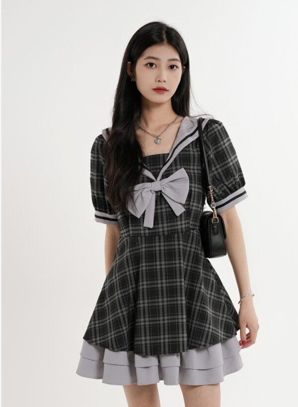 Süßes Preppy-Kleid mit Puffärmeln Kawaii im College-Stil