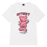 تي شيرت بطبعة الدب الكرتوني الوردي ذو التصميم الحلو الدب كاواي