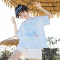 Koszulka z uroczą lalką z kreskówkową ośmiornicą Kawaii Mori Girl