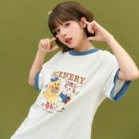 Camiseta branca com estampa fofa de desenho animado de verão Desenho animado kawaii