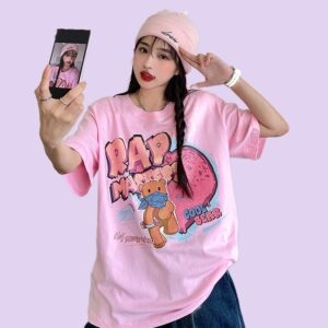 Sommer-Rundhals-T-Shirt mit rosa Bären-Print Hong Kong kawaii