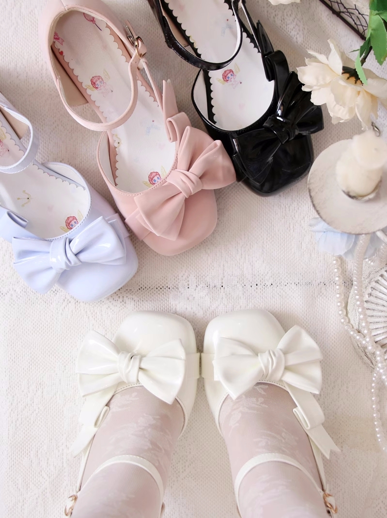 Dolci sandali Lolita con cuore a tacco alto