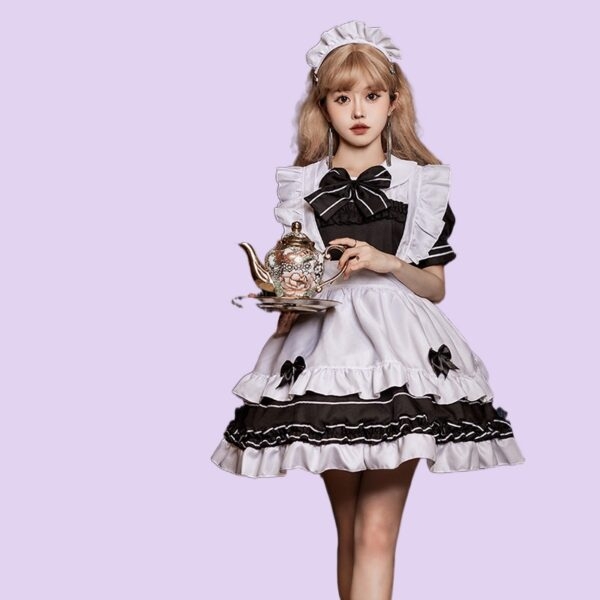 Japanischer schwarz-weißer klassischer Lolita-Dienstmädchenanzug Cosplay-Kawaii