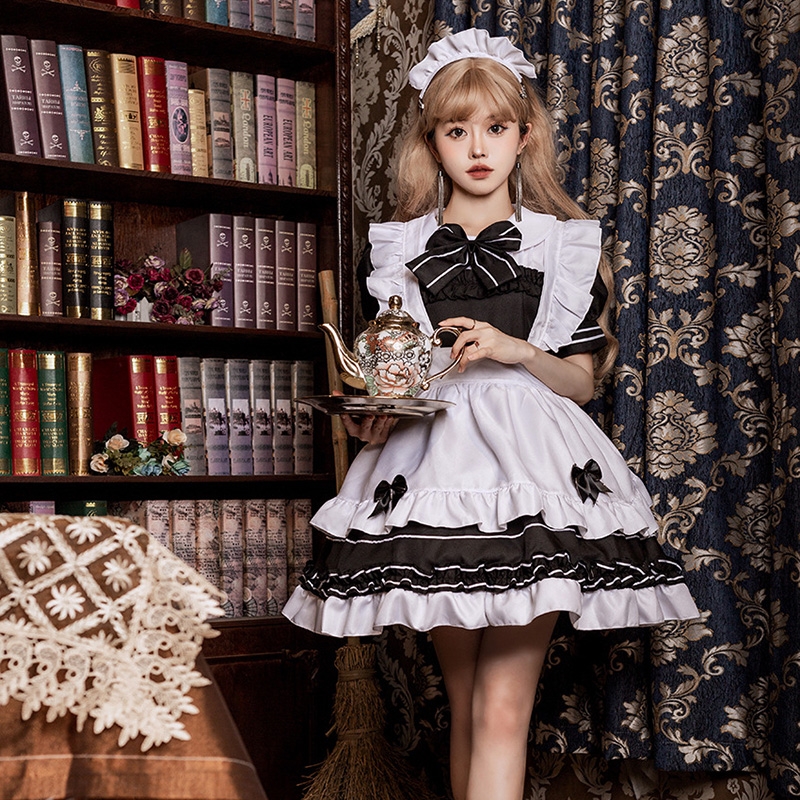 Traje de mucama Lolita clásico blanco y negro japonés