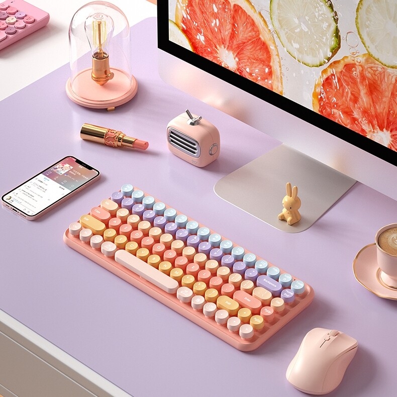 Set tastiera e mouse wireless estetica rosa Kawaii