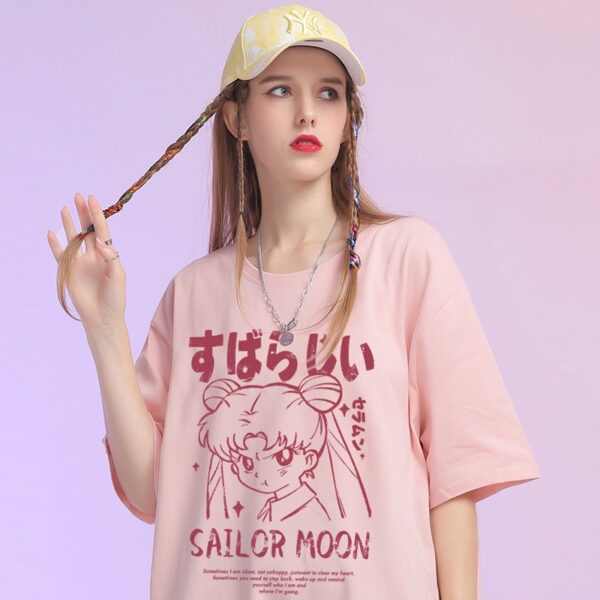 T-shirt con stampa graffiti di Sailor Moon del fumetto giapponese Kawaii Cartone animato kawaii