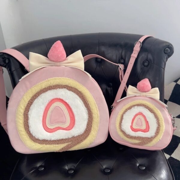 Słodki i uroczy plecak w kształcie ciasta truskawkowego Plecak kawaii