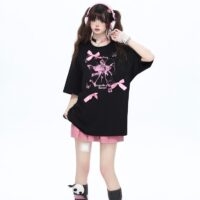 Süßes cooles T-Shirt im Mädchenstil mit dreidimensionaler Schleife und Rundhalsausschnitt Rundhalsausschnitt Kawaii
